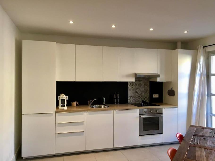"Euzet" Joli Appartement A 2 Pas Du Centre Ville Сет Экстерьер фото